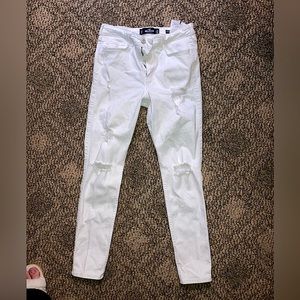 Hollister Distressed Skinny Jeans Size 7s